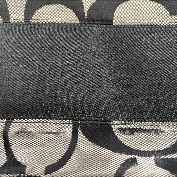 90s Coach Signature Jacquard bag - Picture 9 of 10